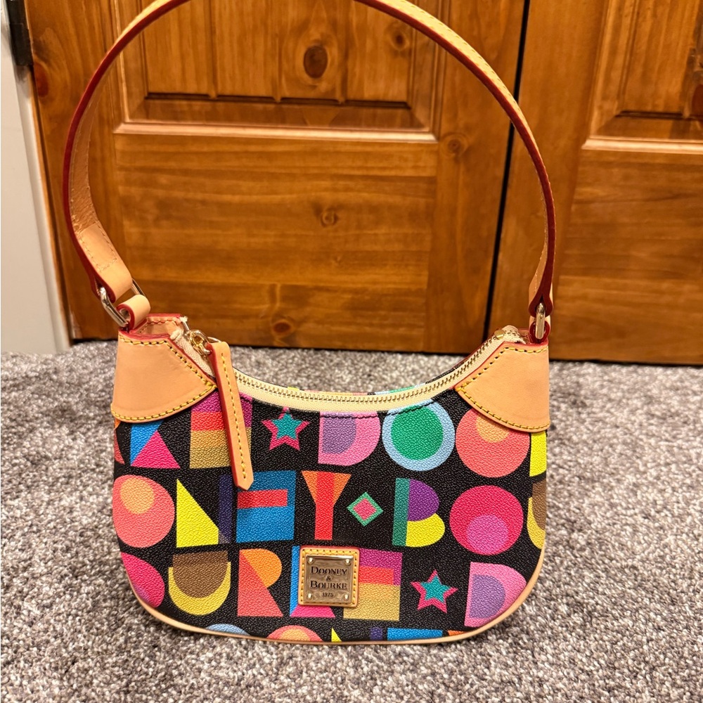 NWOT Dooney & Bourke Colorful Geometric Shoulder Bag